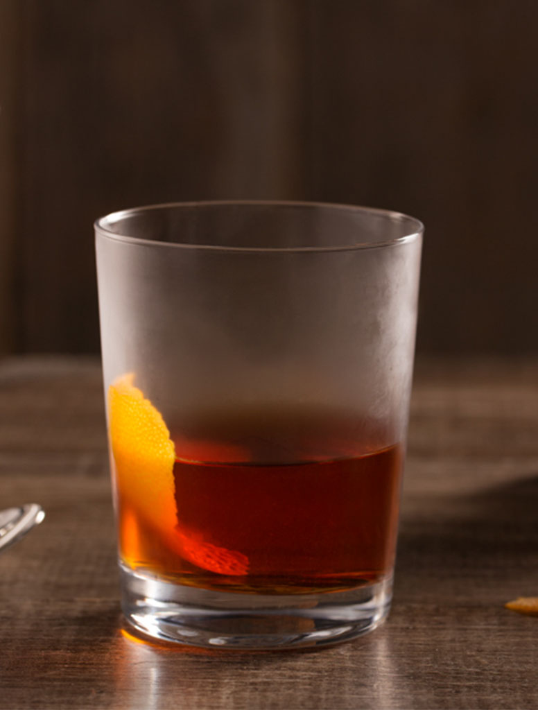 A glass of NEW FASHIONED