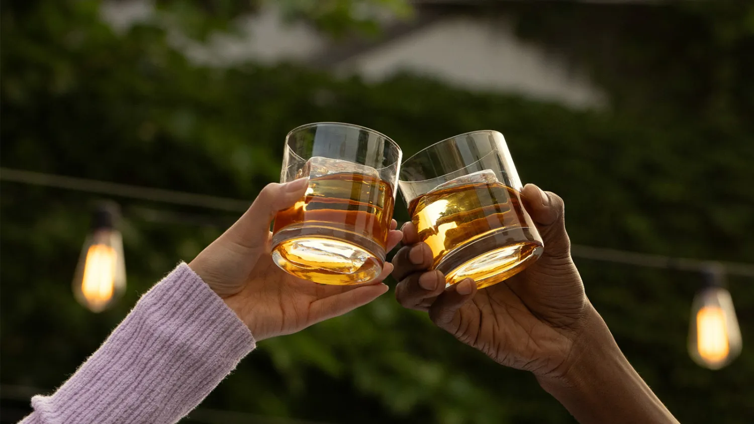 KNOB CREEK BOURBON W/2 GLASSES – Vreeland Market